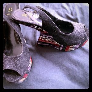 Heel-less platform shoe